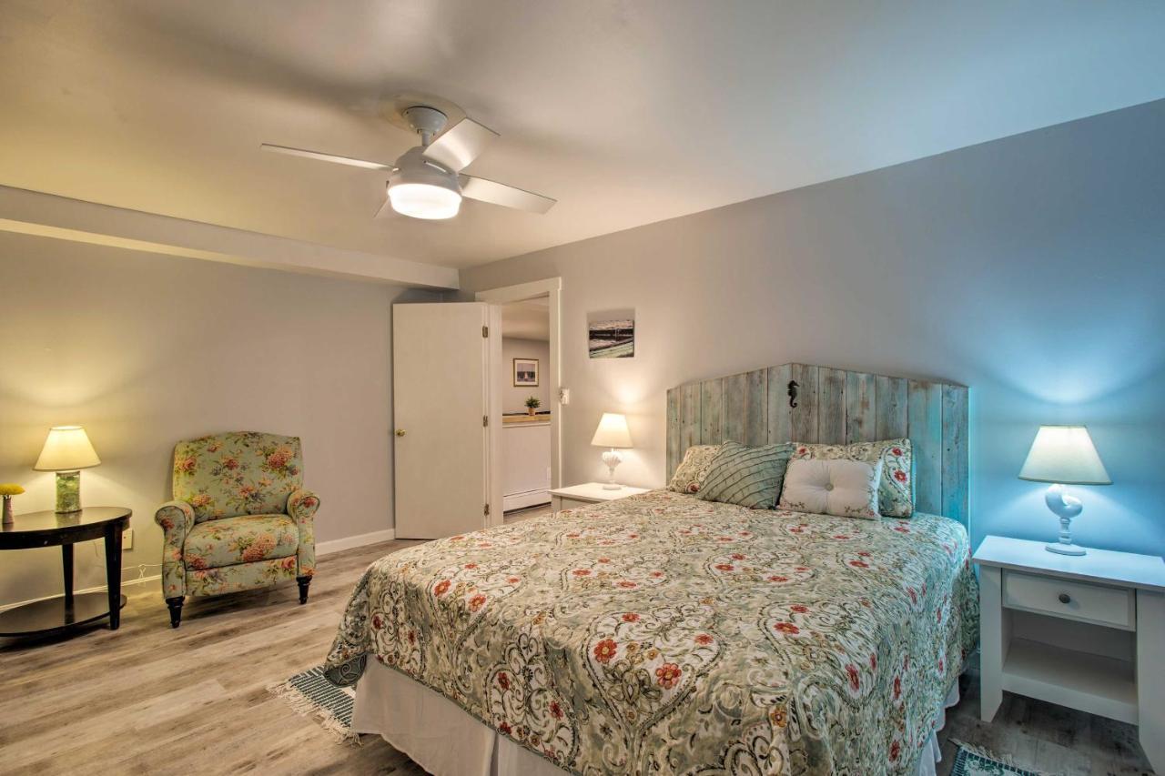 Marthas Vineyard Apt About 1 Mile To Inkwell Beach! 오크블러프스 외부 사진